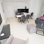 Blue Apartamento Makarska