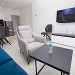 Blue Apartamento Makarska